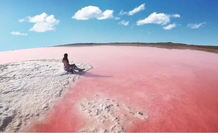 Maharloo Lake Shiraz