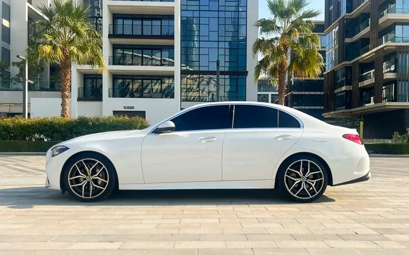 benz c200 rental in dubai