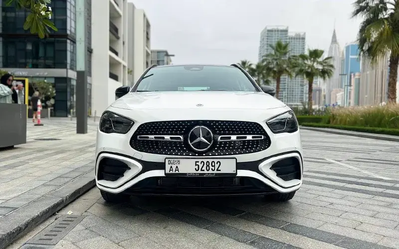 benz gla 200 rental in dubai