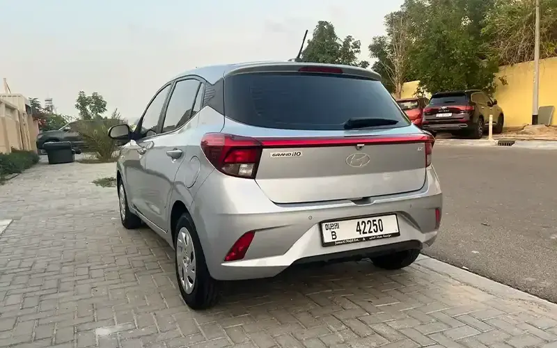 Rent a Hyundai i10 in Dubai