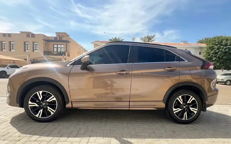 rental Mitsubishi Eclips cross in Dubai