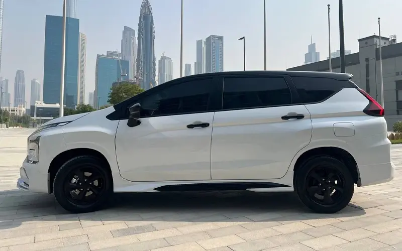 rent a mitsubishi xpander in dubai