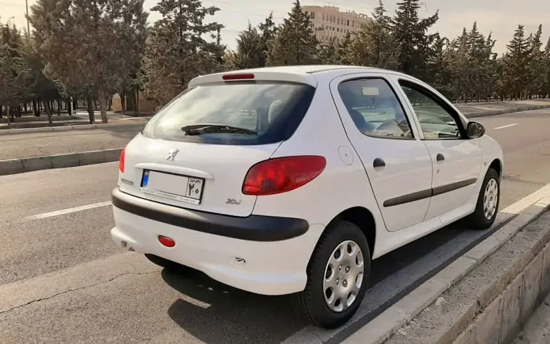 Rental Peugeot 206