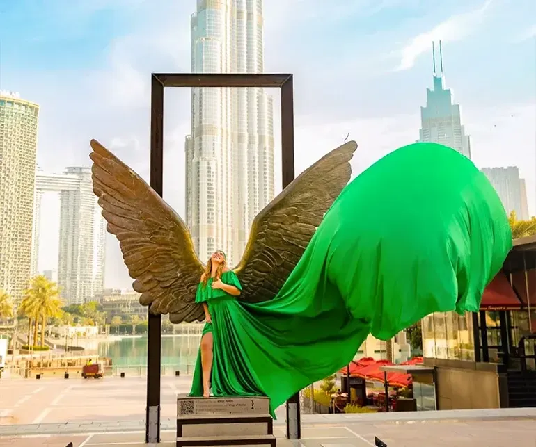 مجسمه بال قرشته در دبی