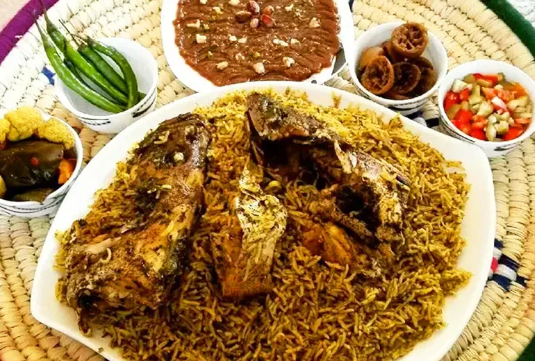 برنج دیشو از غذای بومی کیش