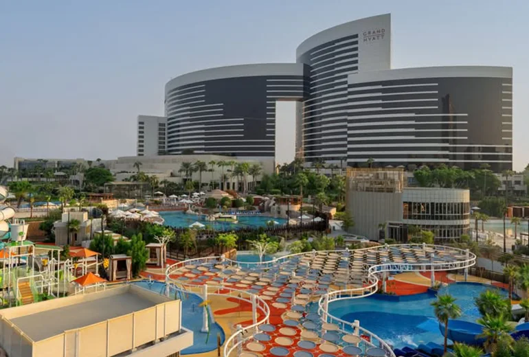 هتل گرند حیات یکی از هتل های دبی