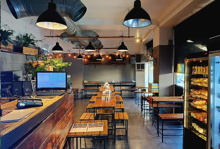 آشپزخانه برادران از بهترین رستوران های تهران