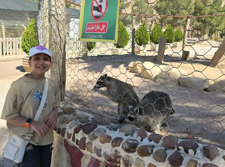 قوانین بازدید از باغ وحش شیراز​