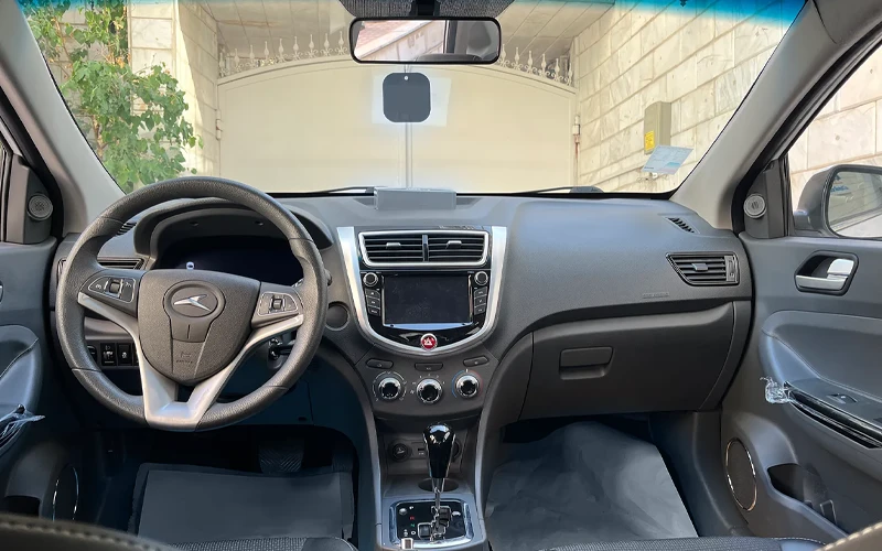 جک j4 اجاره ای در شیراز