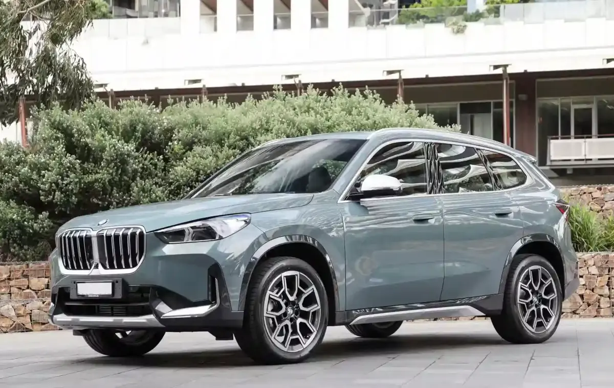 کرایه ماشین BMW X1 در استانبول