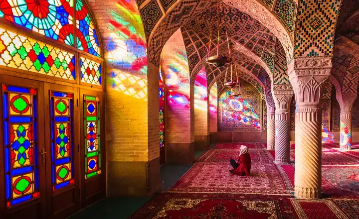 مسجد نصیرالملک؛ یکی از جاذبه‌های دیدنی شیراز برای عکاسی