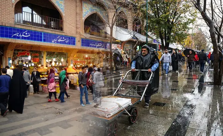 بازار تهران در زمستان